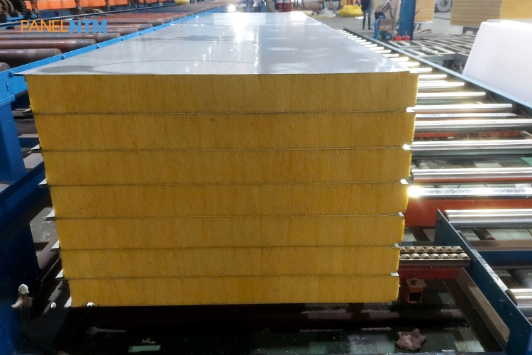 Ưu điểm nổi bật của vách trong panel bông thủy tinh