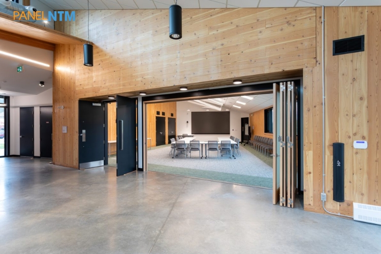 Ứng dụng thực tế của panel cách nhiệt vân gỗ