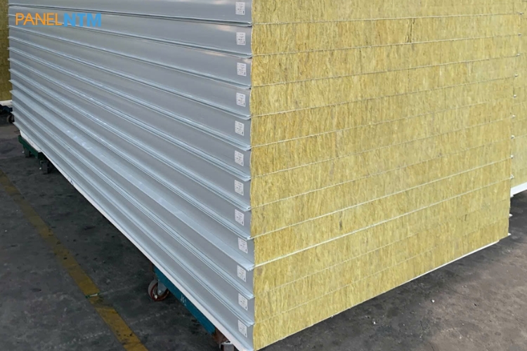 Vách trong ngăn panel bông thủy tinh