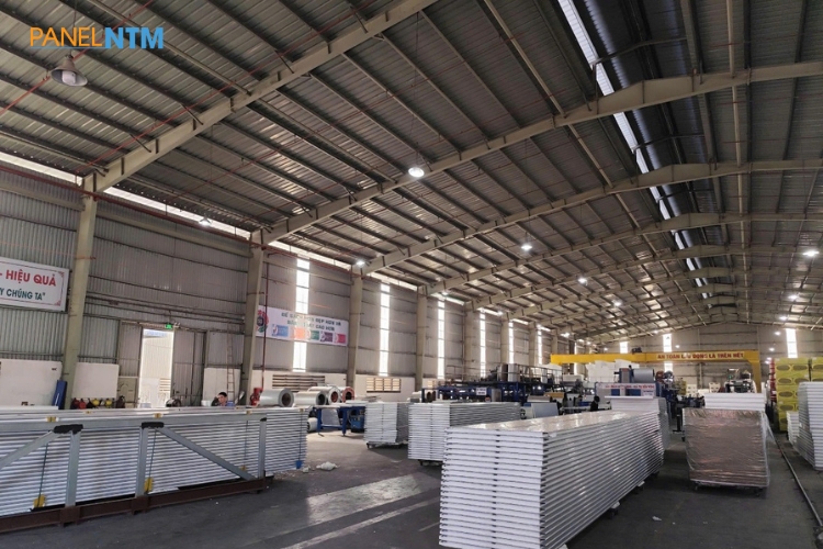 Hệ thống kho xưởng trải rộng để cung cấp cho toàn quốc