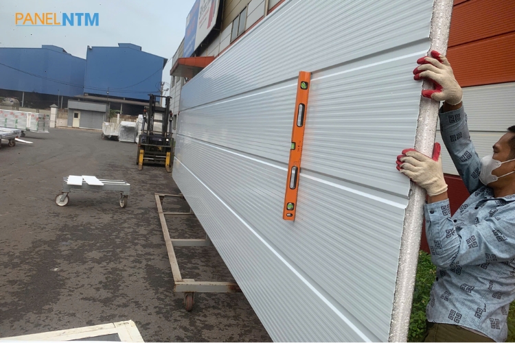 Tấm Panel cách nhiệt tại Panel NTM