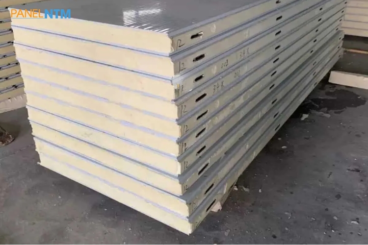 Lõi xốp PU làm panel kho lạnh