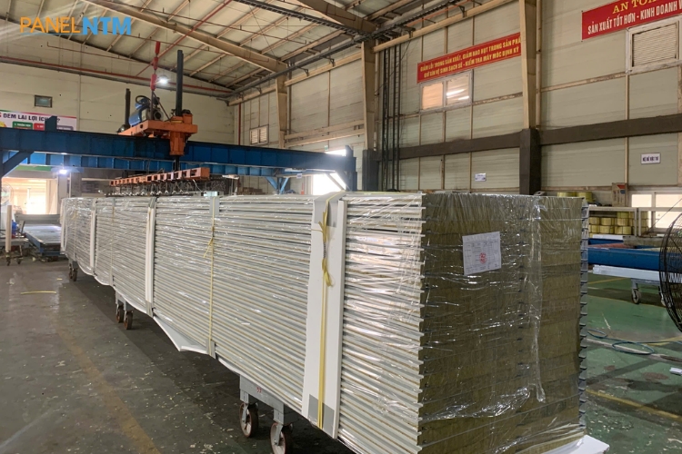 Panel NTM cung cấp tấm panel cách nhiệt Biên Hòa
