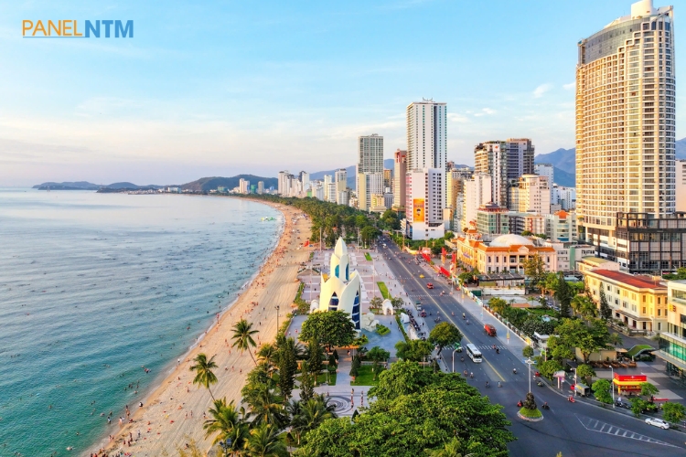 Panel cách nhiệt phù hợp đặc thù khí hậu và môi trường biển Nha Trang